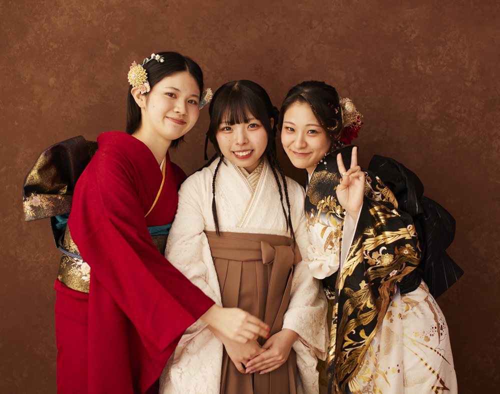 角田友達３人成人式