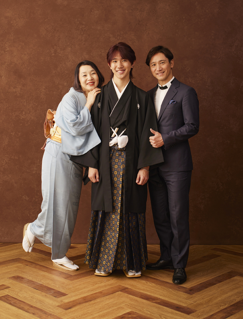 石川family成人式男家族３人