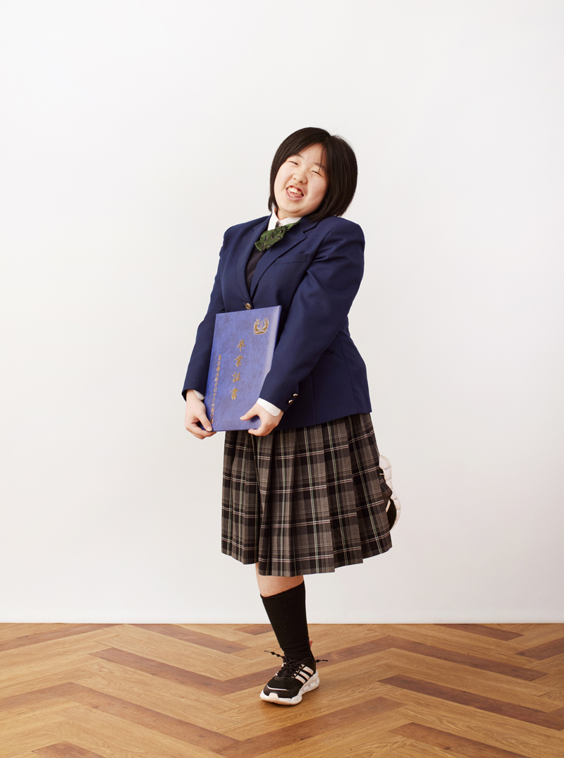 小林中学卒業女ダウン症